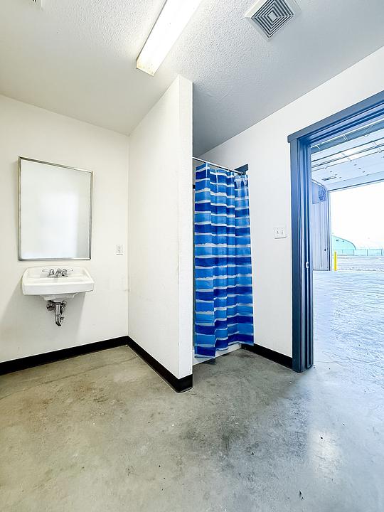 11 - 12 Gateway Boulevard, Rocky Mountain House, AB