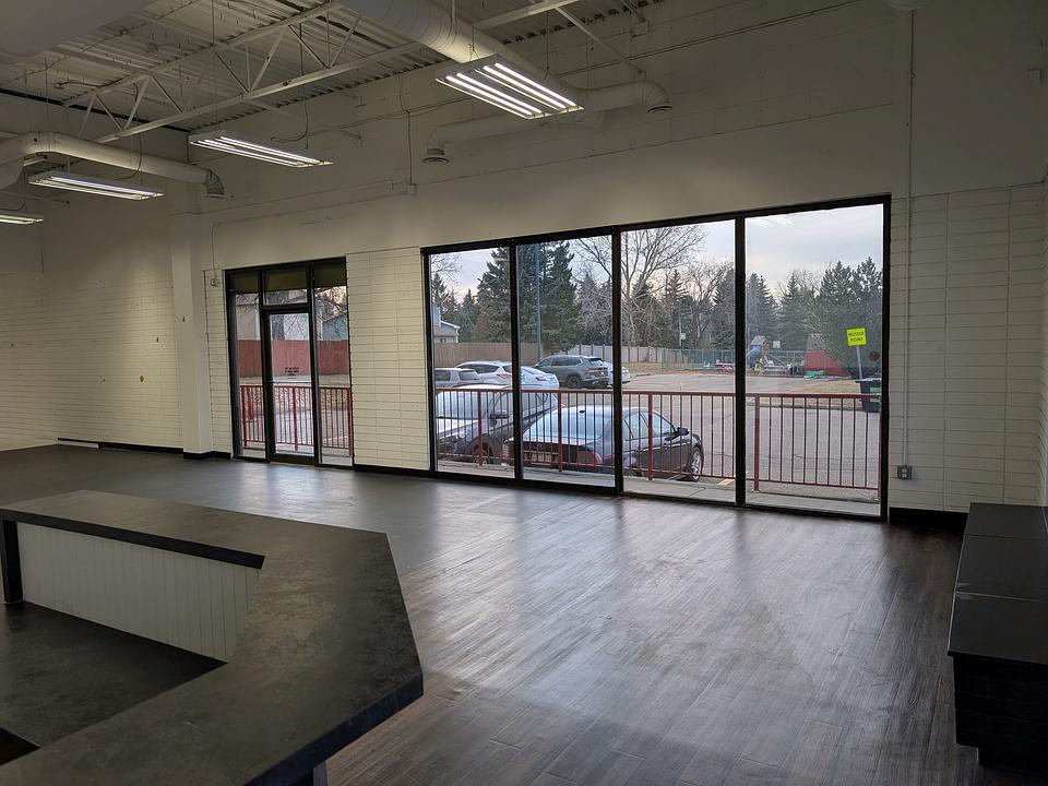 21 Sioux Rd, Strathcona County, AB