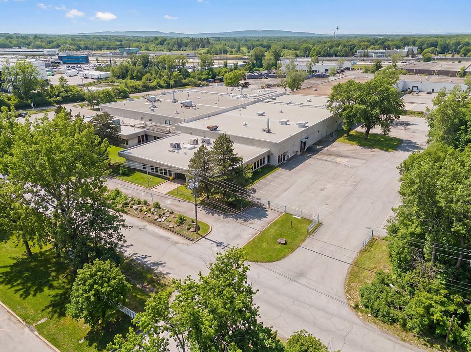 650 Lee Avenue, Baie-D'Urfe, QC