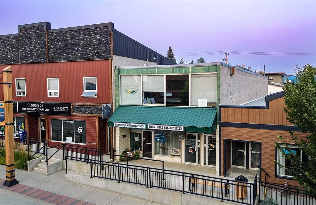 4913 50 Street, Rocky Mountain House, AB