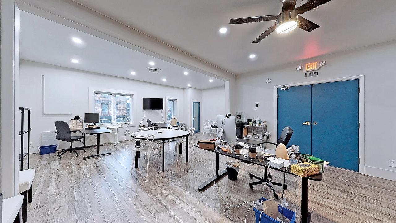 201 - 717 Queen Street East, Toronto, ON
