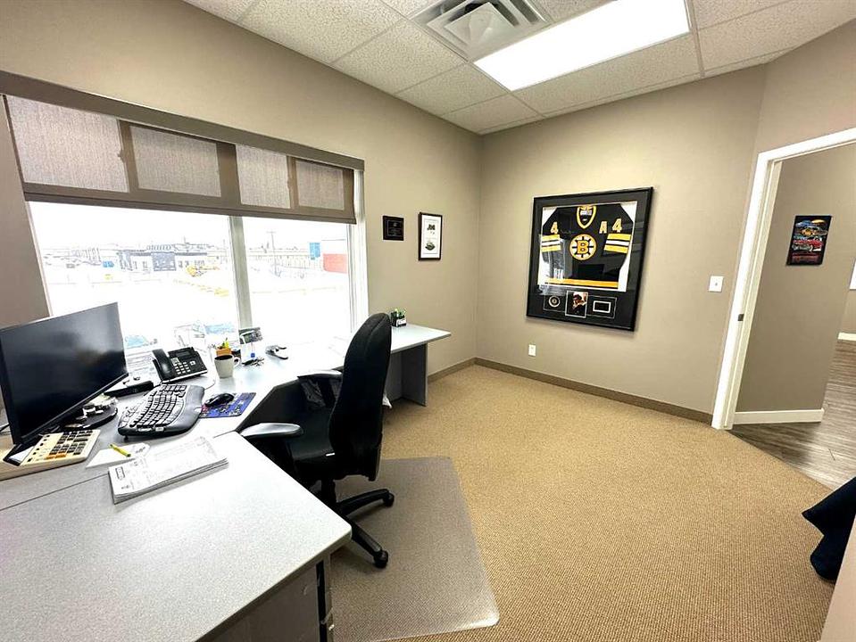 201 - 10055 120 Avenue, Grande Prairie, AB