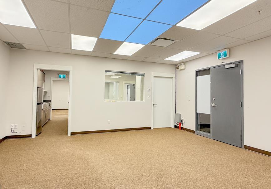 722 & 726 - 550 West Broadway, Vancouver, BC