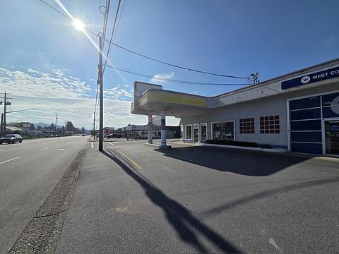 33258 South Fraser Way, Abbotsford, BC