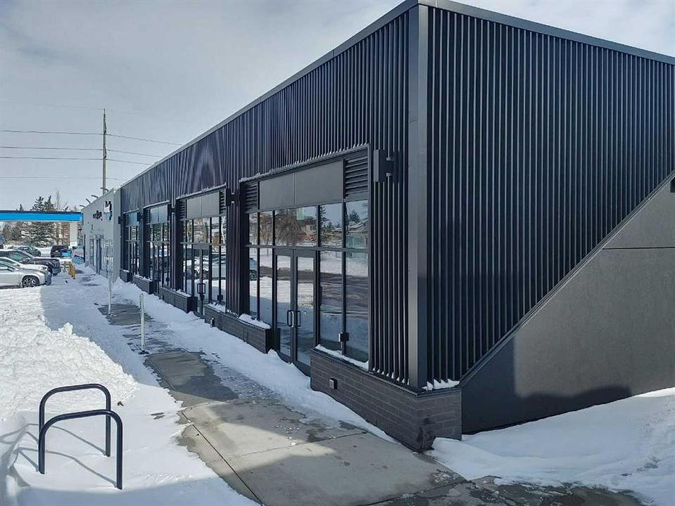 6815 26 Avenue Northeast, Calgary, AB