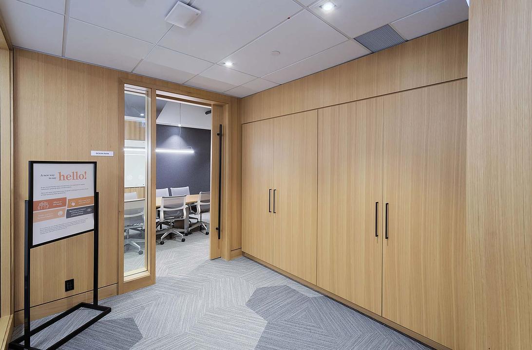 100 - 75 Huntley Street, Toronto, ON