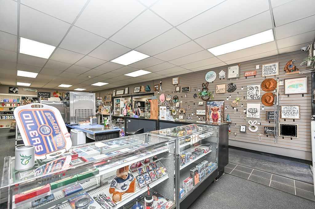 4913 49 Street, Athabasca, AB