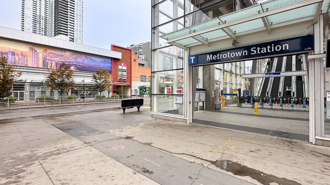 632 - 6378 Silver Ave, Burnaby, BC