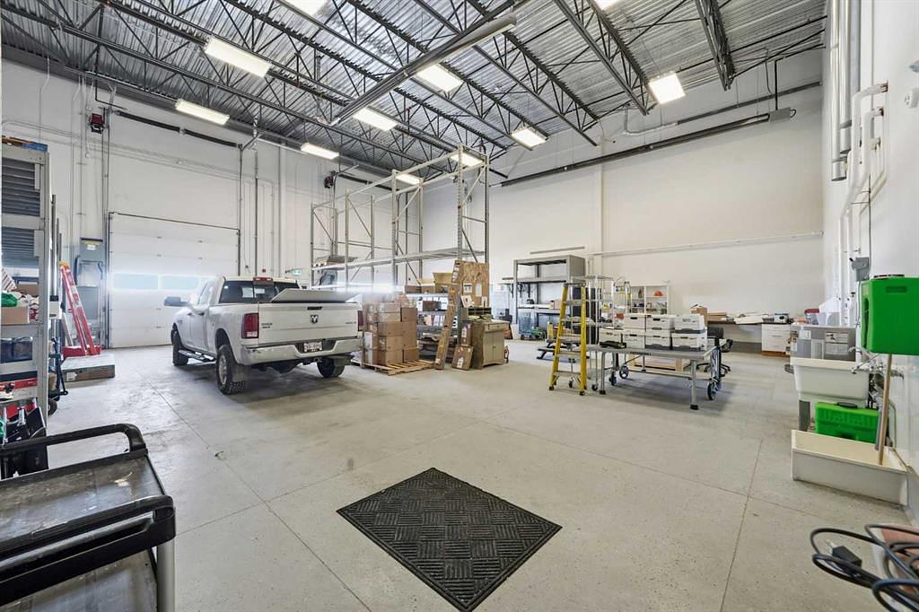 110,114 - 10748 74 Street Southeast, Calgary, AB