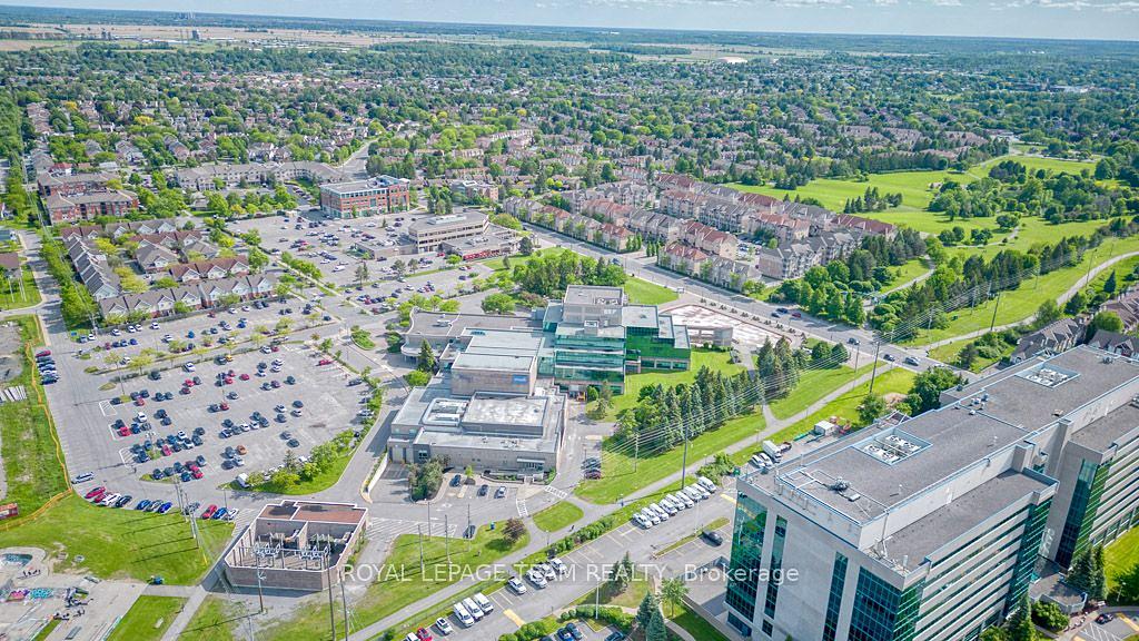 84 Centrepointe Drive, Ottawa, ON
