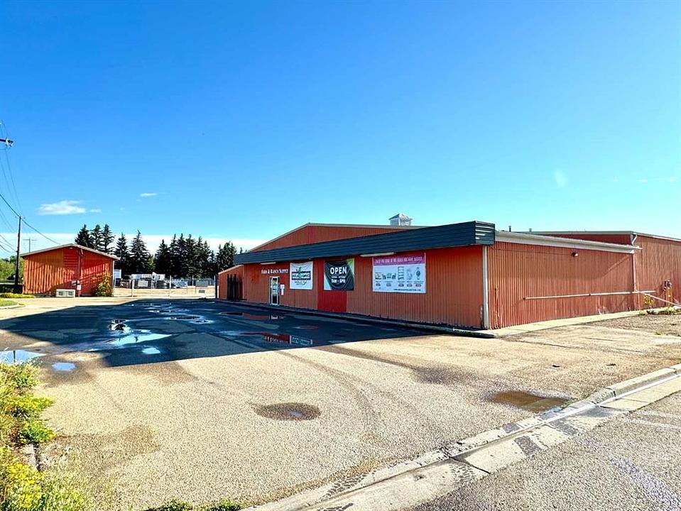 6103 54 Street, Ponoka, AB