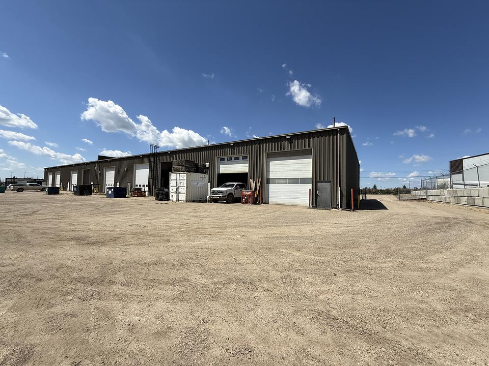 7-9 - 6721 67 Avenue, Red Deer, AB