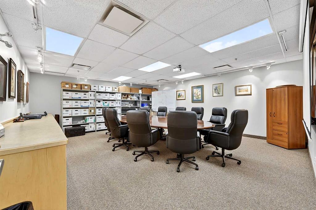 140 - 5700 1 Street Southwest, Calgary, AB
