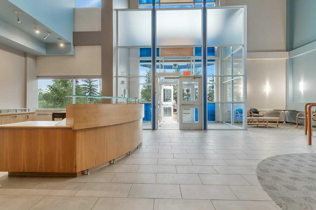 33 Schenk Industrial Road, Sylvan Lake, AB