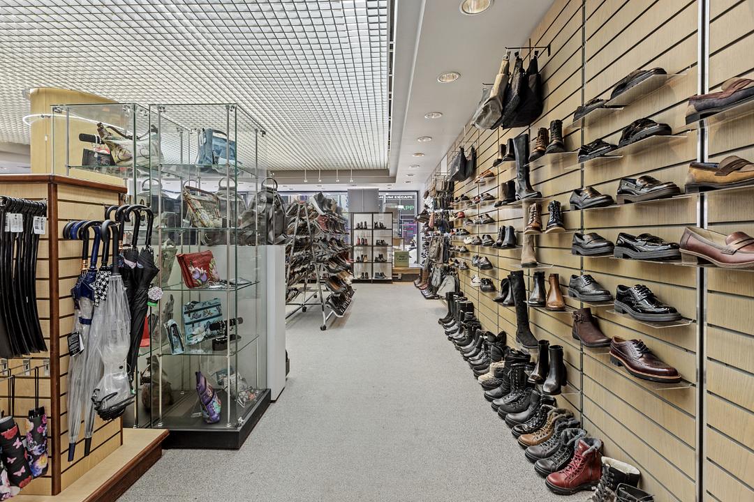 146 Rideau Street, Ottawa, ON