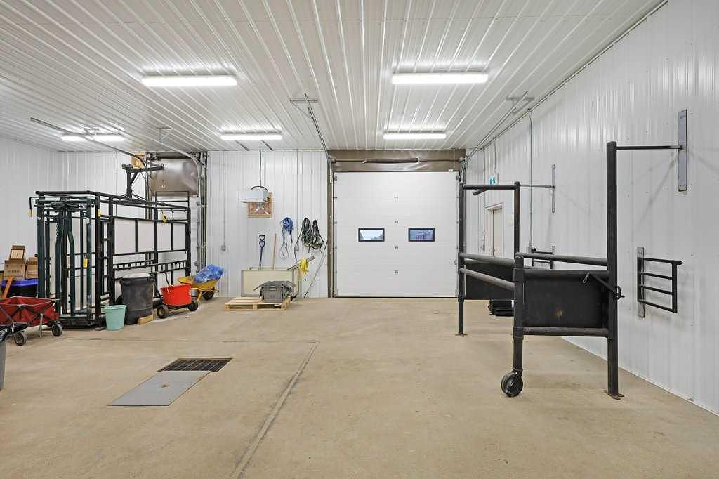 50 Upland Boulevard West, Brooks, AB