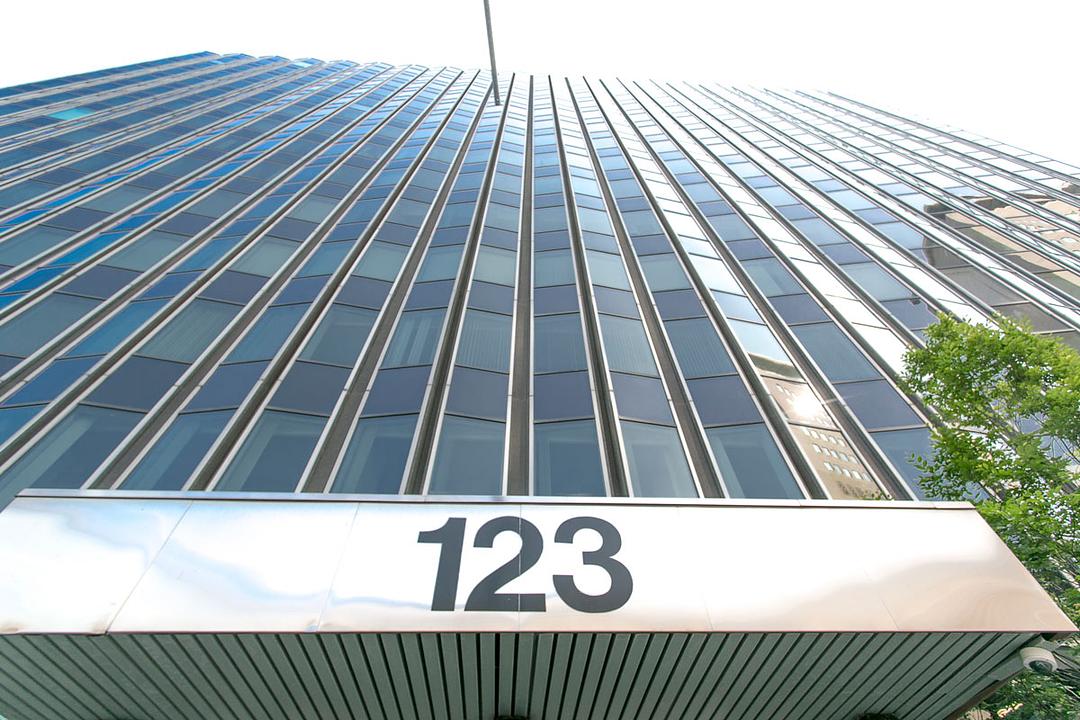 1500 - 605-123 Edward Street, Toronto, ON