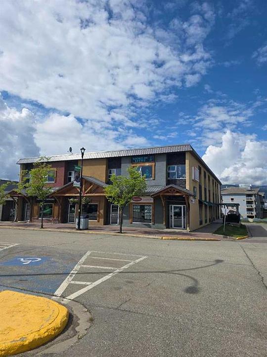 1800 Pine Plaza Road, Grande Cache, AB