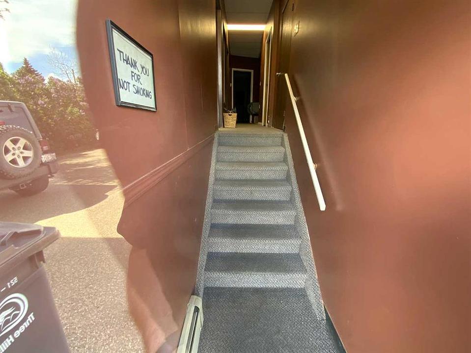 4th Avenue East, Three Hills, AB