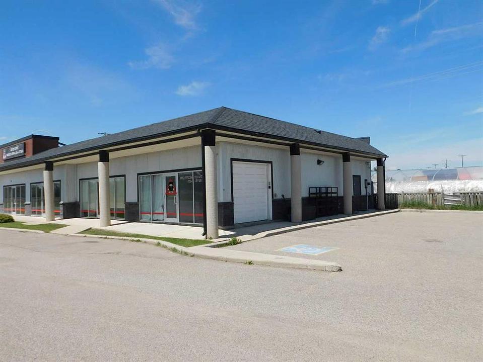 #2 - 220 North Railway Street, Okotoks, AB