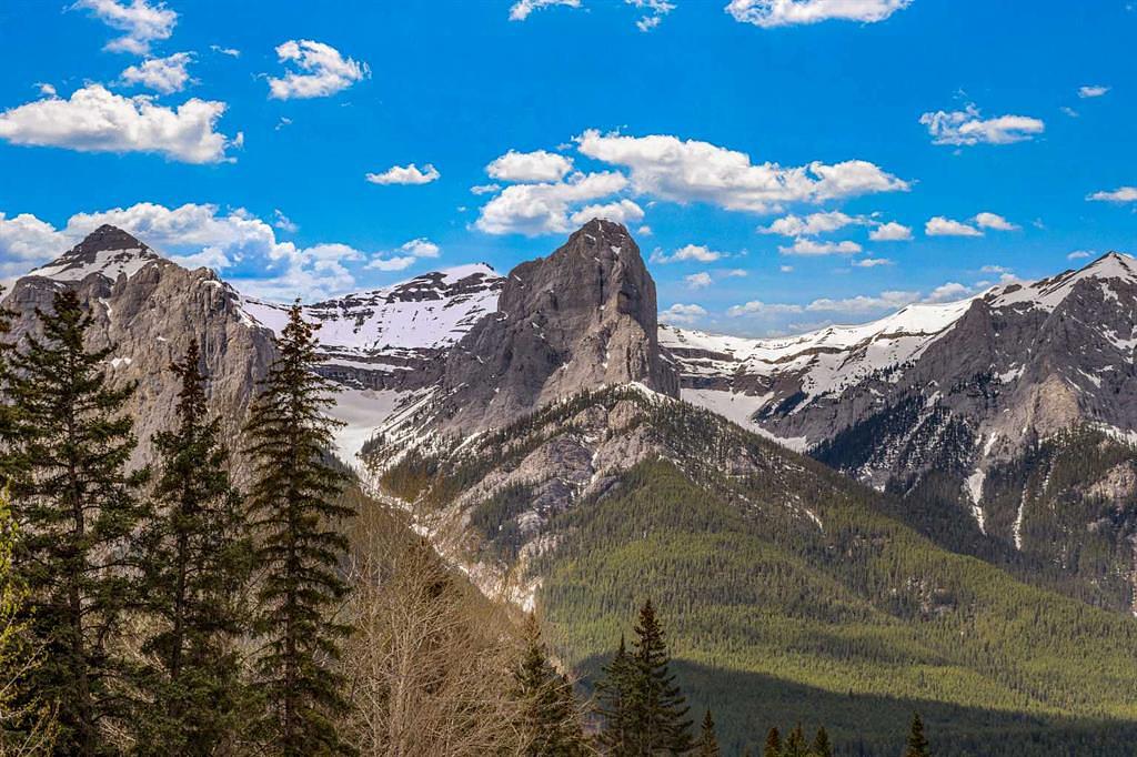110A - 1 Industrial Place, Canmore, AB