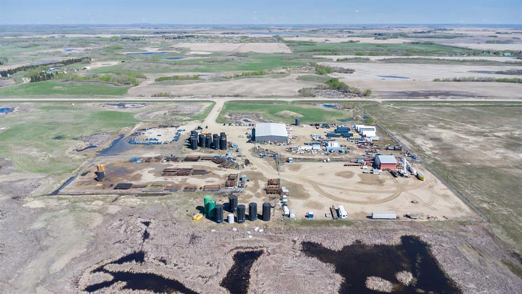 NW 33-49-27-3, Rural, SK