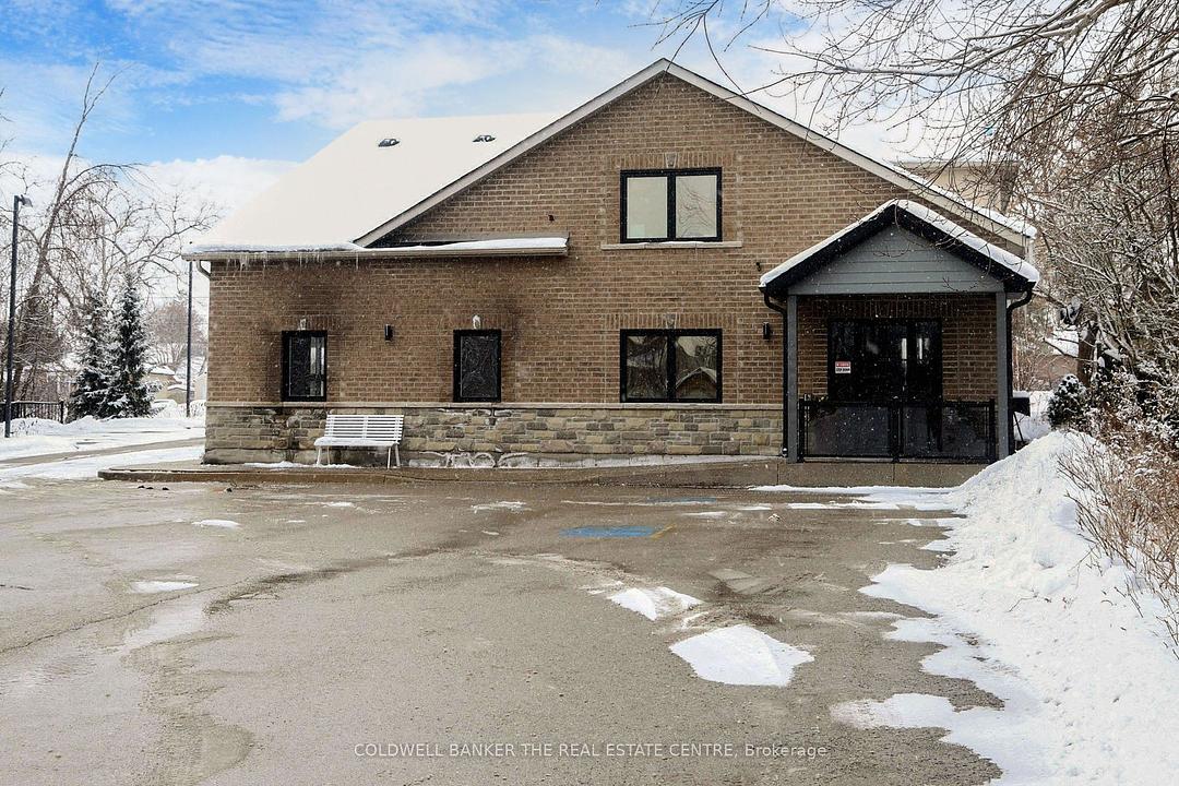 543 The Queensway South, Georgina, ON