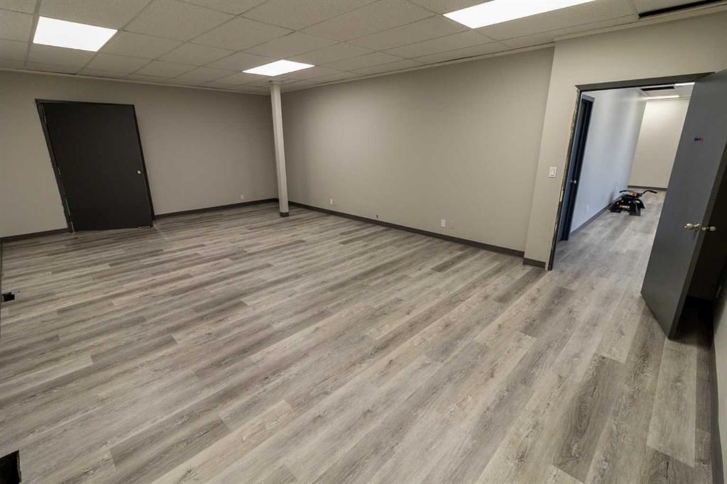 Units 11-12 - 4041 74 Avenue Southeast, Calgary, AB
