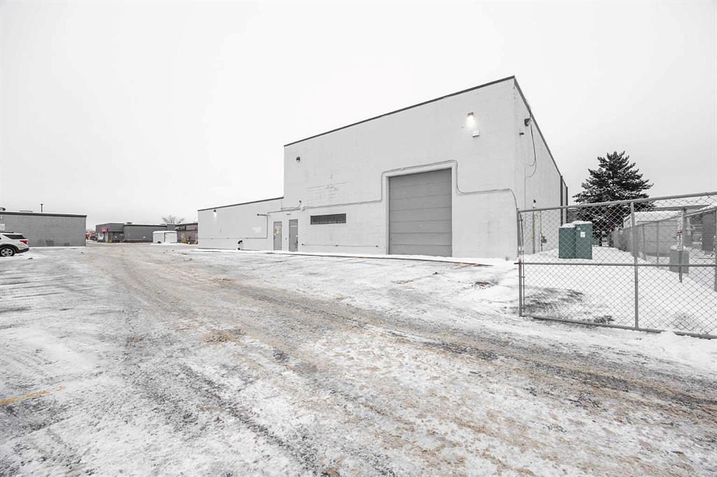 120 - 9401 Franklin Avenue, Fort McMurray, AB