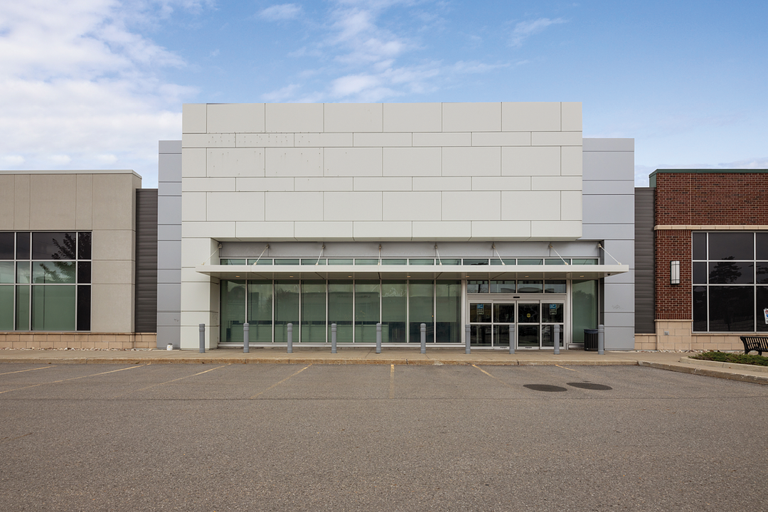 610 Industrial Avenue, Ottawa, ON