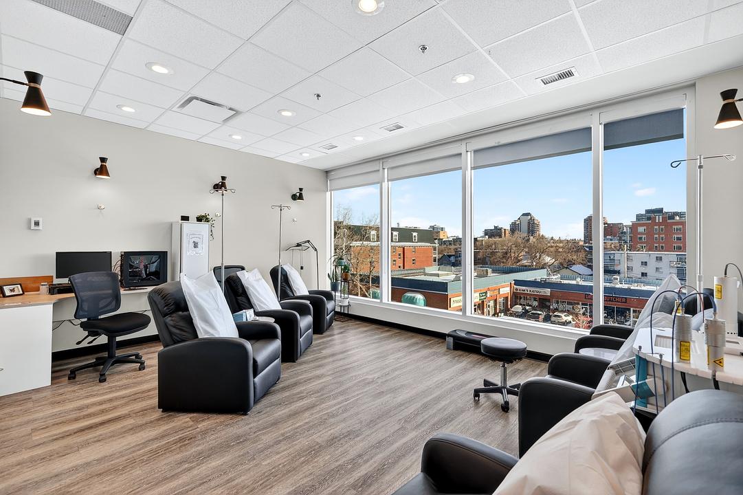 330 - 2020 4 St SW, Calgary, AB