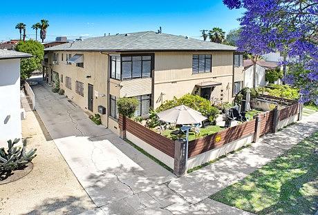 8529 Cashio Street, Los Angeles, CA