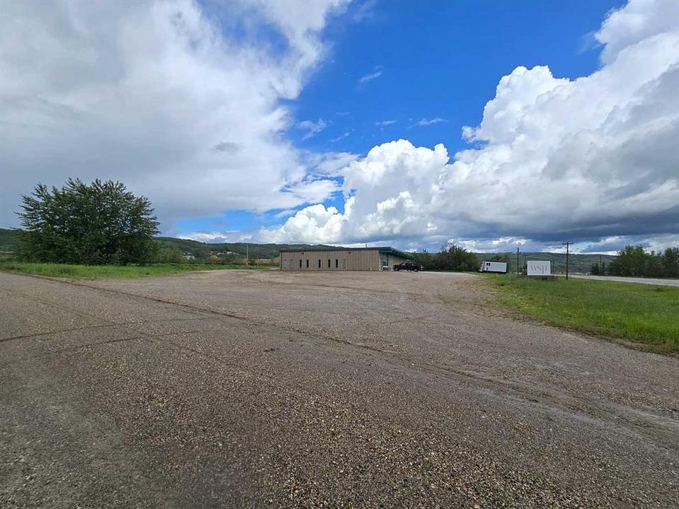 9020 90 Street, Peace River, AB