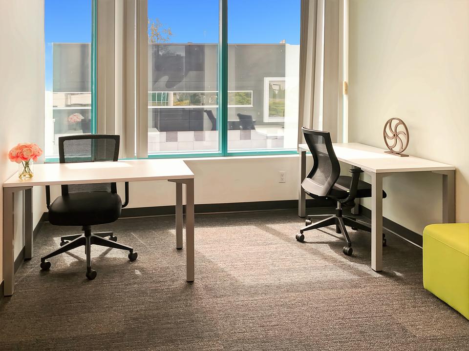 13353 Commerce Parkway, Richmond, BC