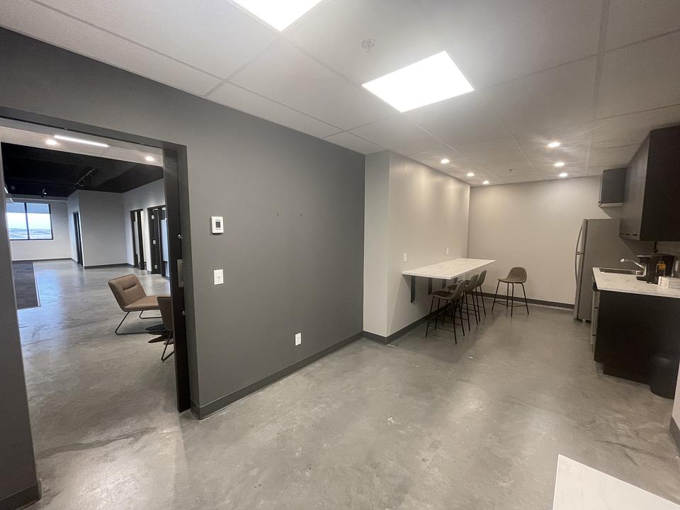 106 Southbank Road, Okotoks, AB