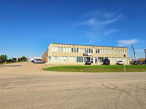 2104 8 Street, Nisku, AB