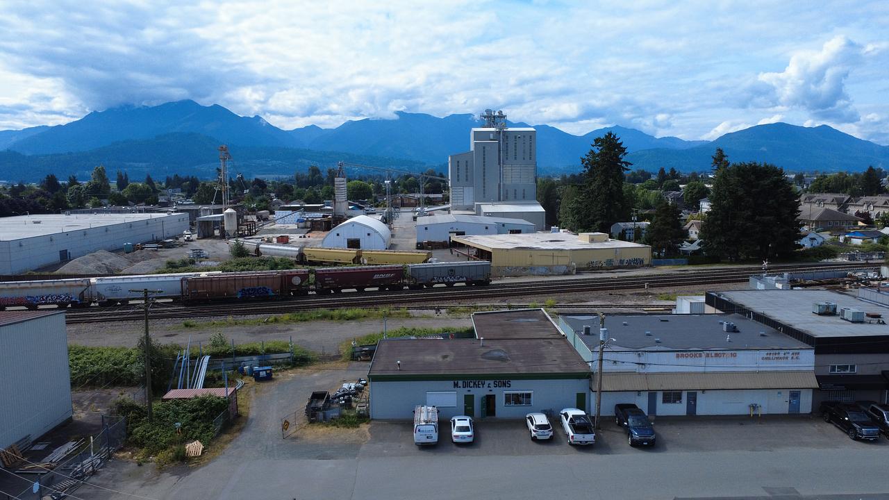 46202 Fifth Avenue, Chilliwack, BC