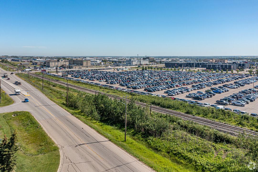 8A - 7715 Sparrow Drive, Leduc, AB