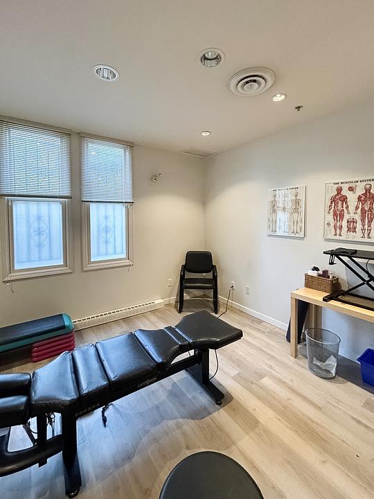 827 Hamilton Street, Vancouver, BC