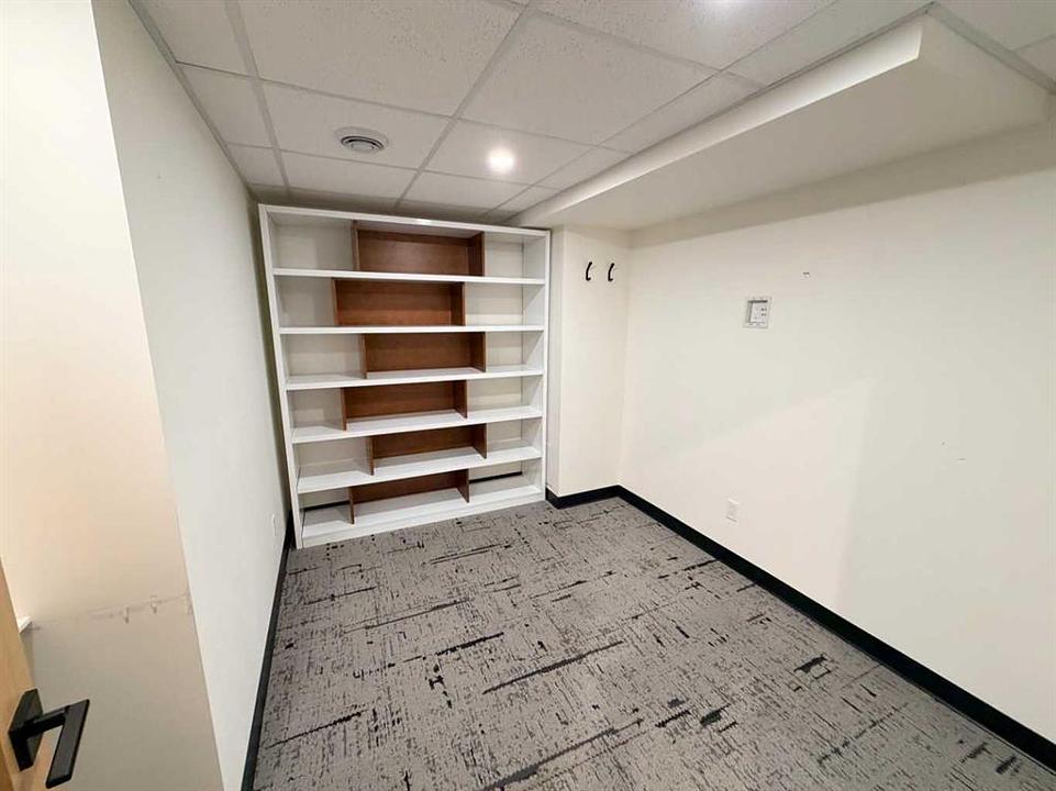 222 - 14 Avenue Southwest, Calgary, AB