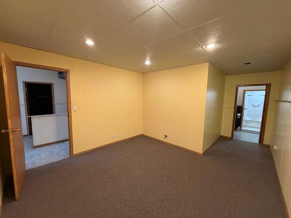 416 Caradoc Avenue, Carbon, AB