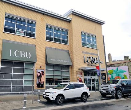 340 King St W, Kitchener, ON