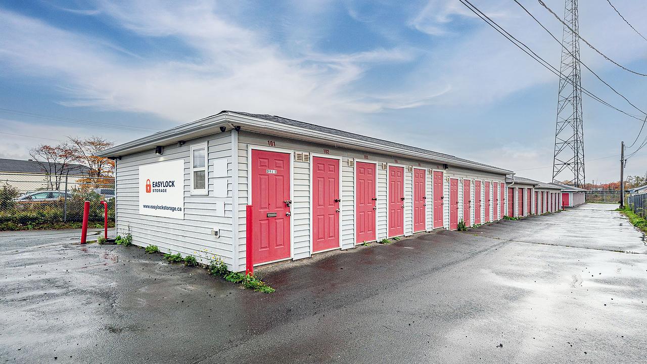 6 Mills Drive, Goodwood, NS