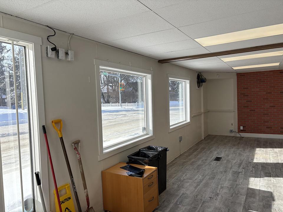 1 - 5501 45 Avenue, Red Deer, AB