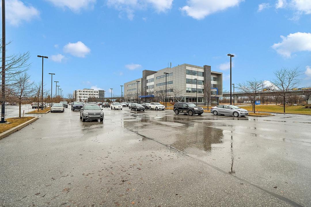 2500 Boulevard Alfred Nobel, Montréal, QC