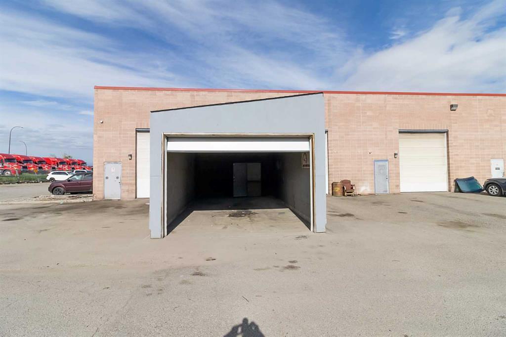 Units 11-12 - 4041 74 Avenue Southeast, Calgary, AB