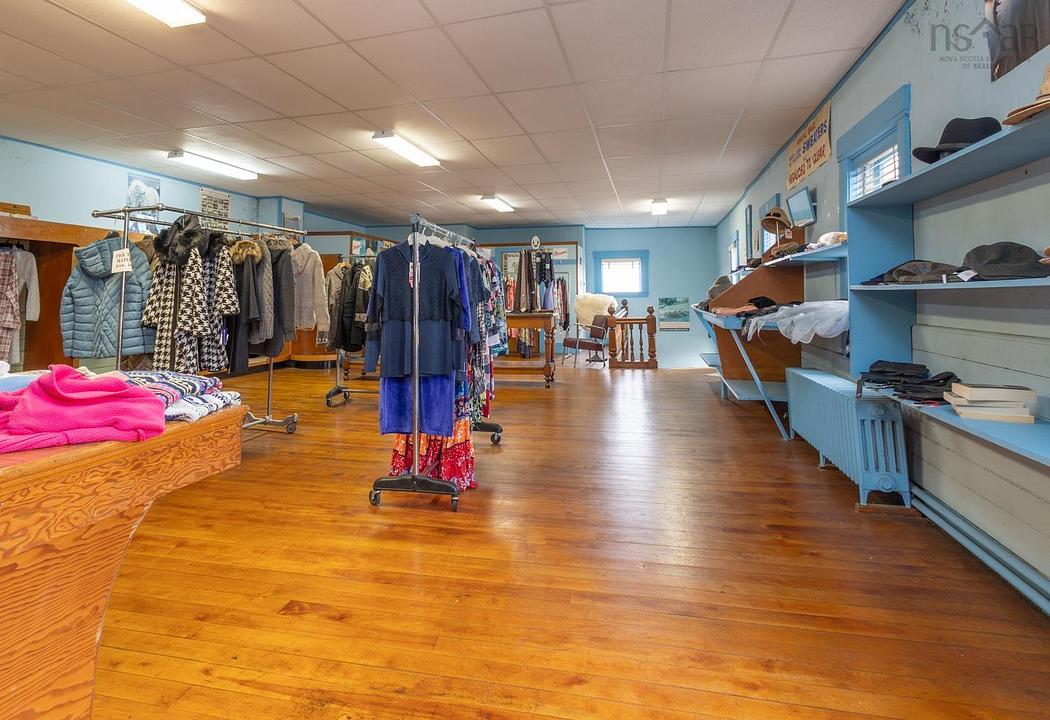 352 Main Street, Yarmouth, NS