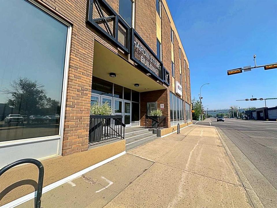101B - 9816 Hardin Street, Fort McMurray, AB
