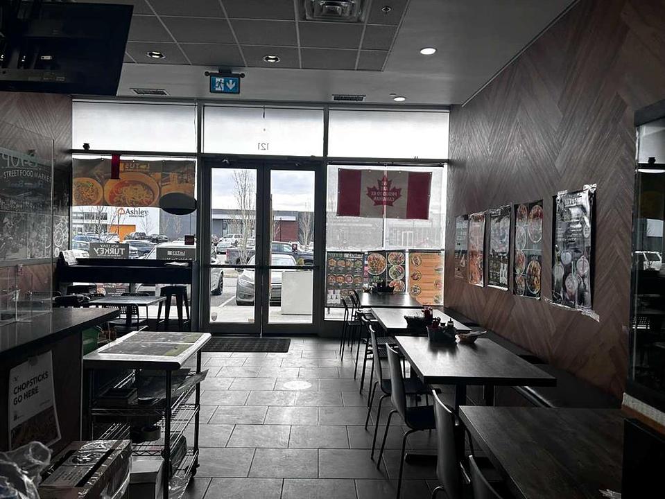 971 64 Avenue Northeast, Calgary, AB