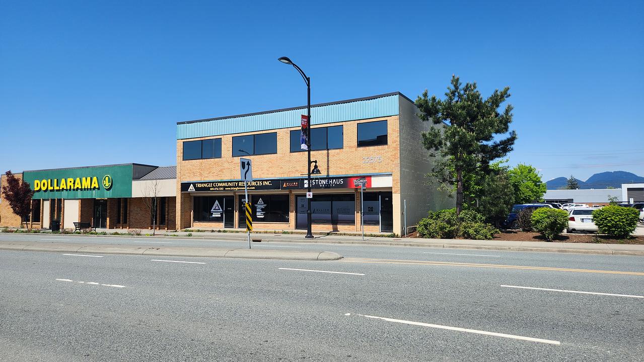 201 - 22575 Lougheed Highway, Maple Ridge, BC